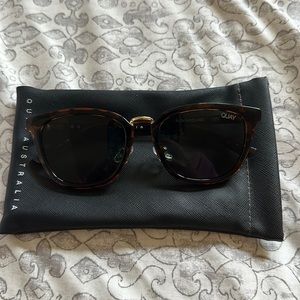 Quay sunglasses barely worn!